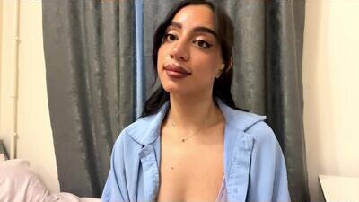 nadinevanni public webcam profile photo 7