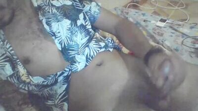 nadirff16 public webcam profile photo 6