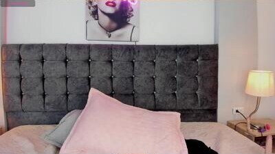 nahia_baker public webcam profile photo 6