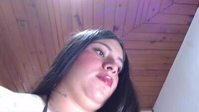 naia_x public webcam profile photo 5