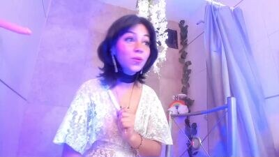 nana_kitten public webcam profile photo 3