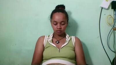 nandrianina416143 public webcam profile photo 4