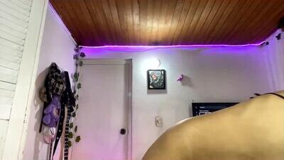 naomi_gyal public webcam profile photo 5