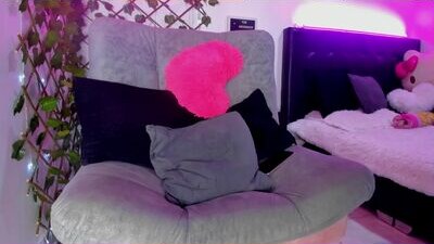 naomi_kobayashi public webcam profile photo 5