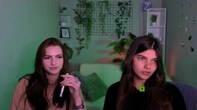 naomi_perl public webcam profile photo 5