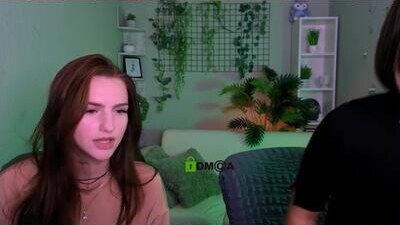 naomi_perl public webcam profile photo 6