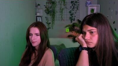 naomi_perl public webcam profile photo 10
