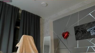 naomi_reiss public webcam profile photo 9