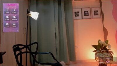naomibrinks1 public webcam profile photo 10