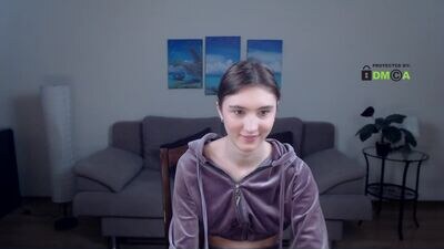 naomiriss public webcam profile photo 2