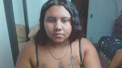 naomyandpablot public webcam profile photo 2
