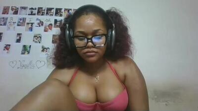 natachazz public webcam profile photo 3