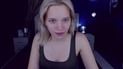 natashayellow public webcam profile photo 6