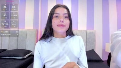 nattaly_adams_ public webcam profile photo 4