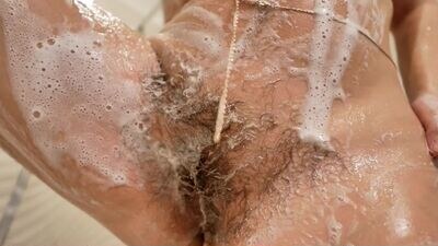 natural_hairy public webcam profile photo 2