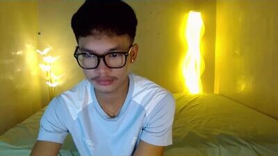 naughty_cy public webcam profile photo 7