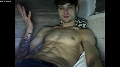 nauhgtyboyuk public webcam profile photo 3
