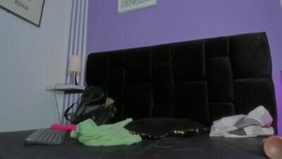 naya_ariam public webcam profile photo 4