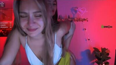 naya_dream public webcam profile photo 7