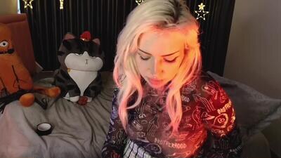 necroblonde public webcam profile photo 4