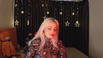 necroblonde public webcam profile photo 9