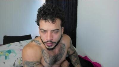 neeii public webcam profile photo 8