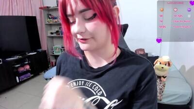 neeko_lol_ public webcam profile photo 4