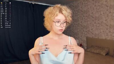 nelly_gloss public webcam profile photo 5