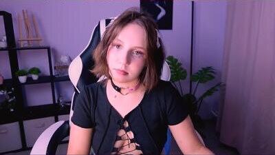 nellydrew public webcam profile photo 7