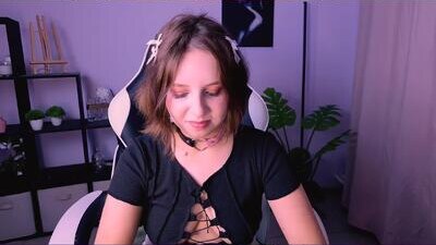 nellydrew public webcam profile photo 8