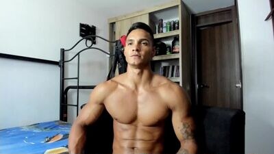 neotayson public webcam profile photo 4
