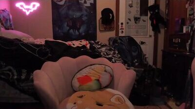 nerdy_squirty public webcam profile photo 6