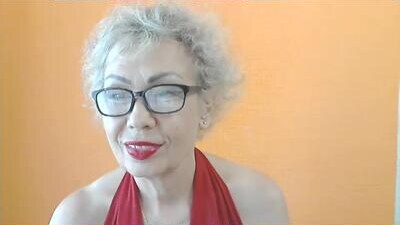 nessyjenixs public webcam profile photo 8