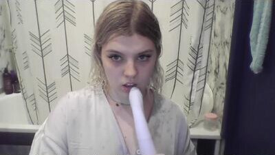 never_enoughh public webcam profile photo 7