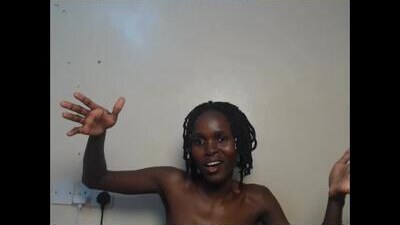 newquine public webcam profile photo 10
