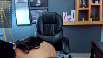 nia__white public webcam profile photo 7