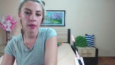 niceeegirlll public webcam profile photo 2