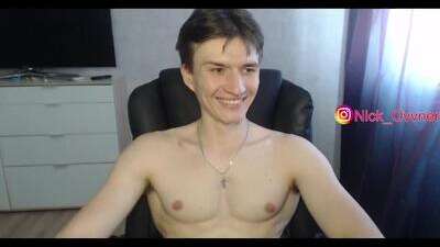 nick_owner public webcam profile photo 7