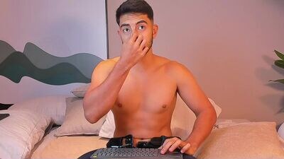 nick_vans public webcam profile photo 3