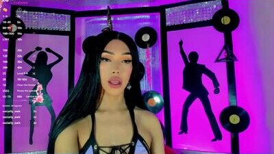 nickynoa public webcam profile photo 10
