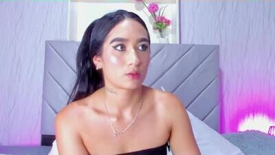 nicolqueen_ public webcam profile photo 7