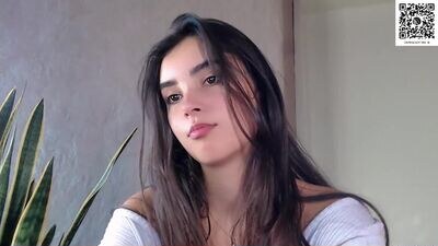 nika_la public webcam profile photo 2