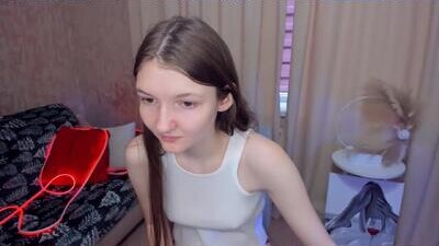 nikalure public webcam profile photo 6