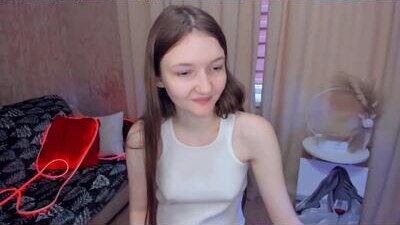 nikalure public webcam profile photo 10