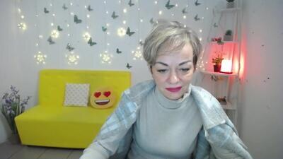 nikamayu public webcam profile photo 7