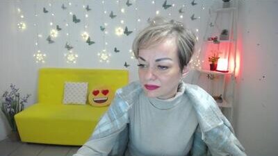 nikamayu public webcam profile photo 9
