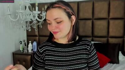 nikky_mew public webcam profile photo 6