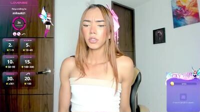 nikol_rang1 public webcam profile photo 2