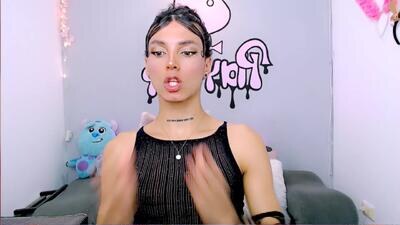 nilam217 public webcam profile photo 2