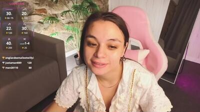 nina_fierce public webcam profile photo 2